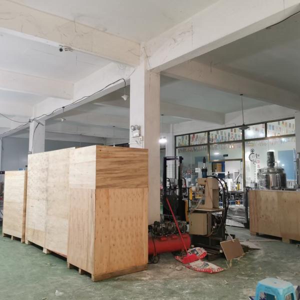 Удобная мыльная растяжная пленка сокращает упаковочную машину для пакетов воздушное давление круглый столб