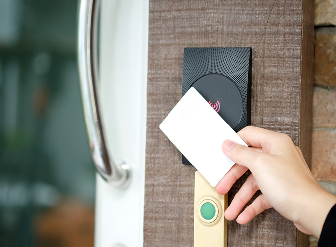 T5577 Proximity Card with 125KHz Frequency Read & Write Function and White PVC Material for Access Control