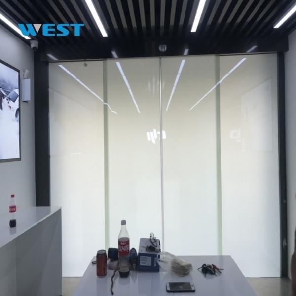 Película autoadhesiva de color gris oscuro a prueba de explosión fácil de instalar