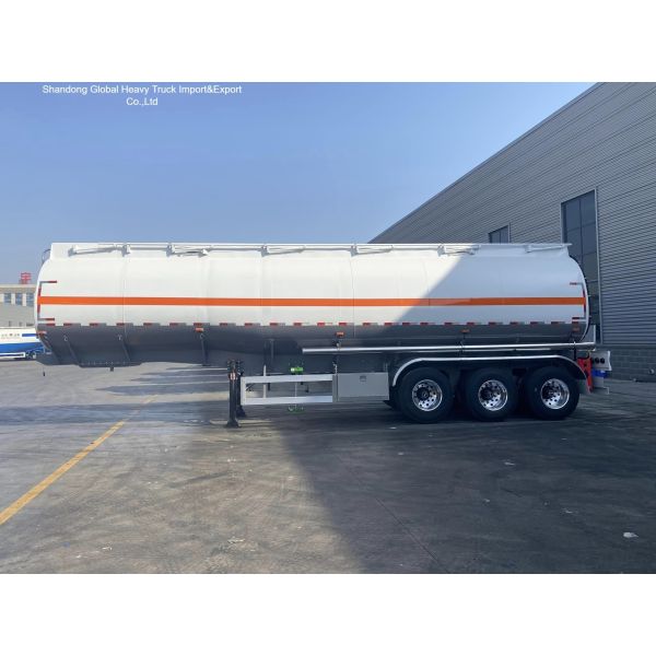 50,000 Liters Fuel Tanker Semi Trailer with 12R22.5 Tires and JOST 28T Landing Gear for Heavy-Duty Transport