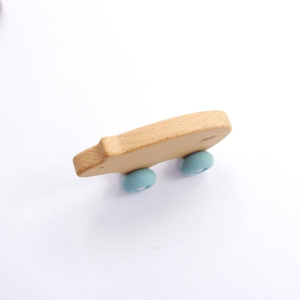 Heat Resistant Odorless PVC Free Wooden Silicone Teether Easily Claned