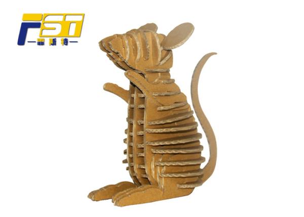 Mobília feita sob encomenda da caixa de cartão do papel de Brown, forma animal mobília reciclada do cartão