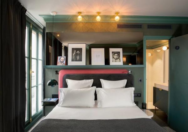 Zimbabwe hotel style apartment bedroom furniture of fabric bed with nighstand and work desk table chairs