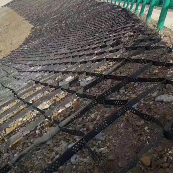 Expandable Geocell Solutions Soft Soil Stabilization 75mm Geocell Ground Grid For Driveway
