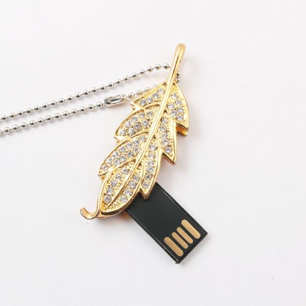 Спрятанный обломок внутри стиля ювелирных изделий привода USB лист скорости внезапного быстрой