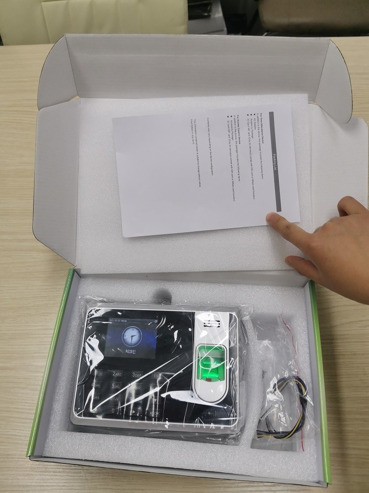 Облако RFID настольное основало Ul биометрического терминала системы посещаемости дружелюбный