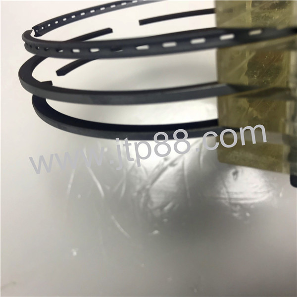 ME997465 de los aros del émbolo 2,806 * 2,5 del motor del camión de Fuso * 4 del tamaño material del metal del OEM