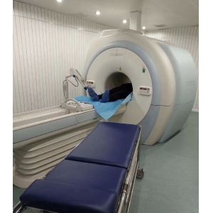 Non Magnetic Stretcher with 240 Kg Weight Capacity Non-slip Surface and Non-magnetic Aluminum Alloy for MRI Rooms