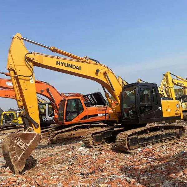 Корейские эксплуатируемые экскаваторы Hyundai 225 Малый гидравлический буксир