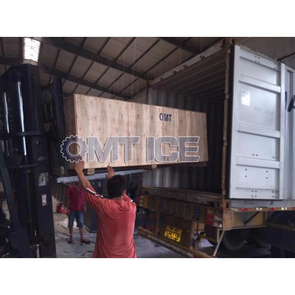 Semi Auto Industrial Ice Chipper Easy Operation Stainless Steel Corrosion Proof