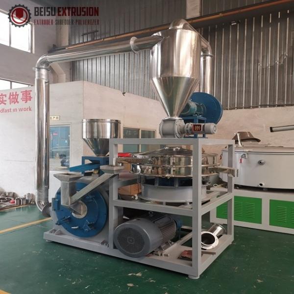 600kg/H 10mm NSK que carregam a máquina do Pulverizer do Pvc