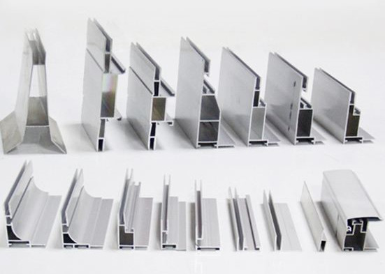 Киль алюминиевого сплава профилей финиша мельницы T5 алюминиевый прессованный для приостанавливанного потолка