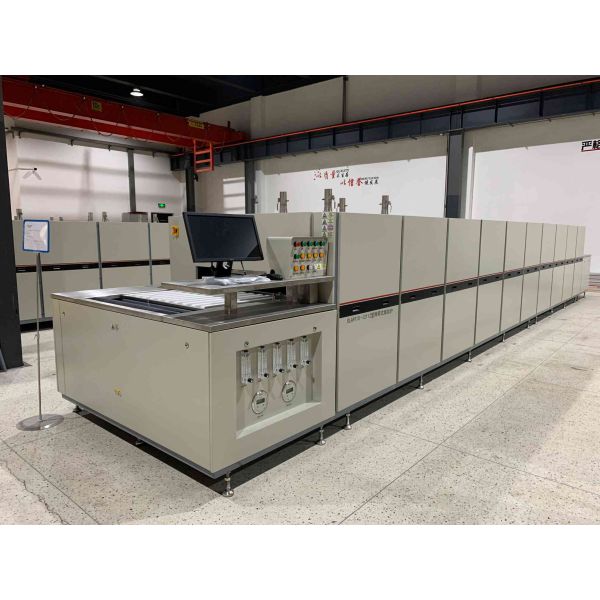 Gold Paste Firing SUS310 Belt Continuous Sintering Furnace Metal Heat Treatment 200kW