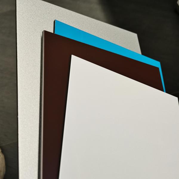 Panneau composé en aluminium de PE antistatique pour la norme de la décoration 1500*3200*3 RAL de séparation