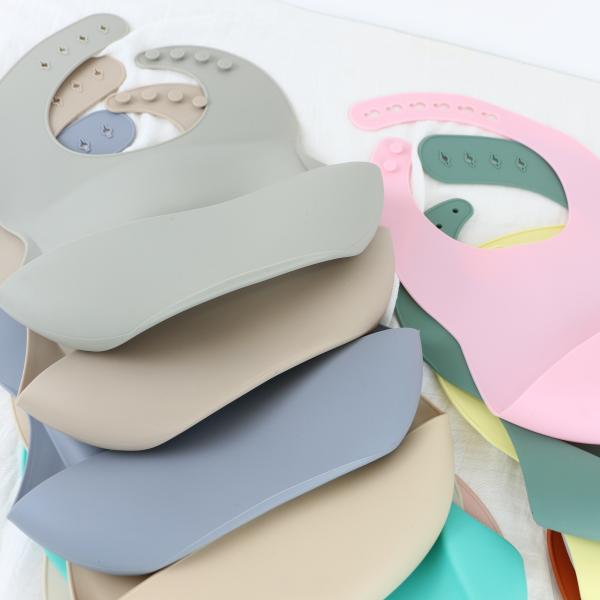 Персонализированный Bib младенца силикона прочный для питаться малыша младенца