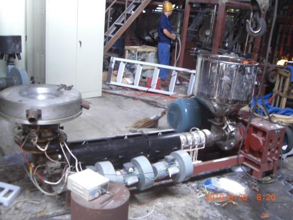 Automatic PE PVC PP Film Blowing Machine 0.02mm Plastic Blown Film Equipment