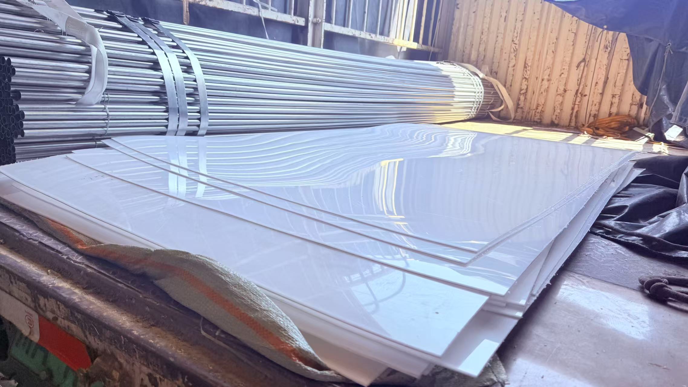OEM Recyclable Hard PP 4x8 Plastic Panels Sheets For Walls Impact Resistance
