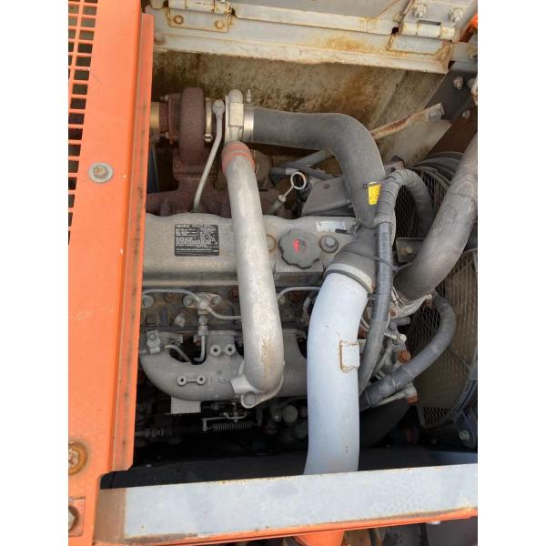 Hitachi in stock 90% used HITACHI ZX135us excavator , HITACHI ZX135us ZX120-6 ZX240-3g with cheap price for sale in shanghai