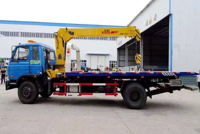 Dongfeng Recovery Towing Trucks Road Accident Rescue Truck with 40t Crane 360degree Rotation Wrecker Tow Truck