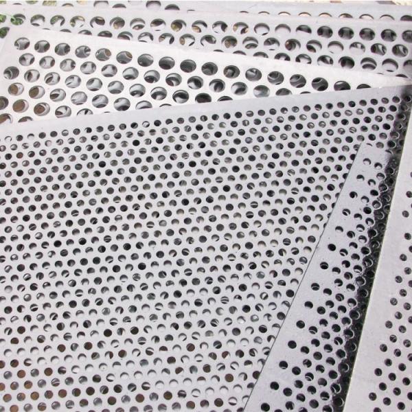 4ft AISI Stainless Steel Perforated Sheet Gauge 20 Diamond Round Plate