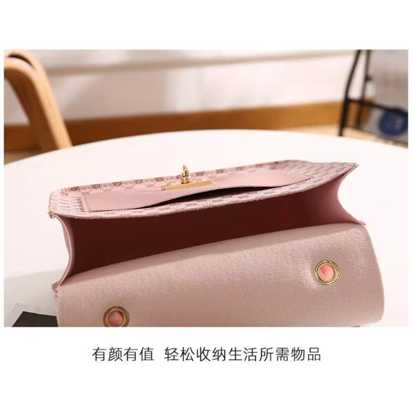 L Square Mini Bag Of Winter Lamb Wool And PU Messenger Bag For Fashionable Hand Bag