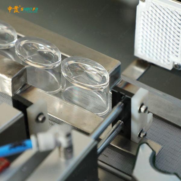50pcs/Min Automatic Hot Stamping Machine para o tampão oval claro