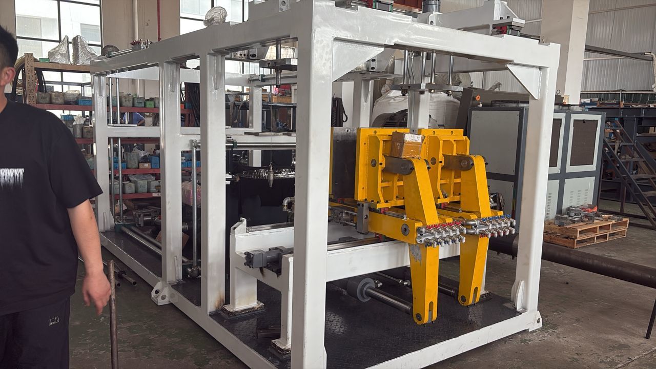 5L 10L Jerry Can Blow Molding Machine with Single station or double station pp bottle blowing machine