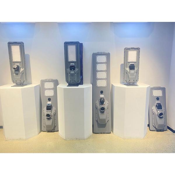 Intelligent Light Control Solar Street Light with Camera 200w 6500lm Remote Control Radar Sensor