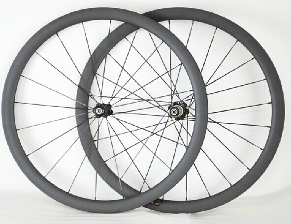 Super light strong Carbon China 700C 38mm wheels clincher with 100% hand bulit road bike
