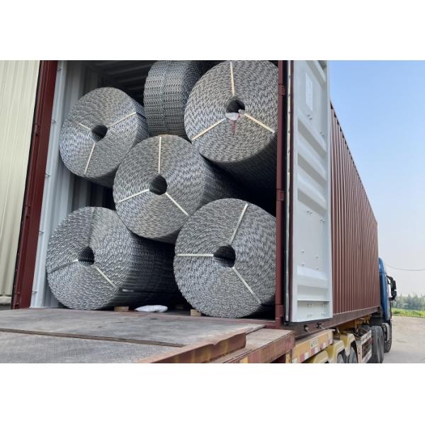 2.0 X 2.0mm Galvanized Reinforcement Welded Mesh For Oil And Gas Pipeline
