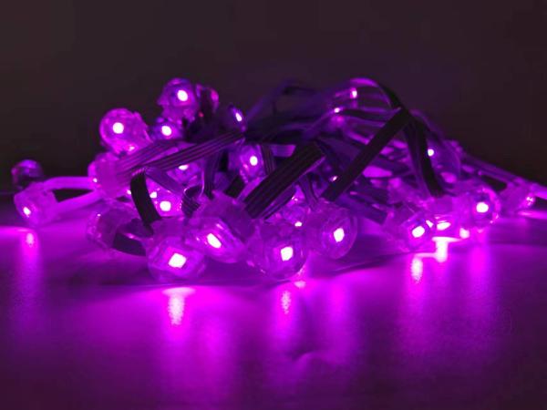 Application de changement de couleur RGBW Smart LED Pixel Point Lighting Lumières de Noël extérieures