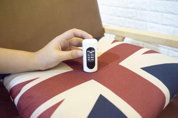 Compact And Accurate Color Meter Max With Auto Calibration And Data Uploading Feature