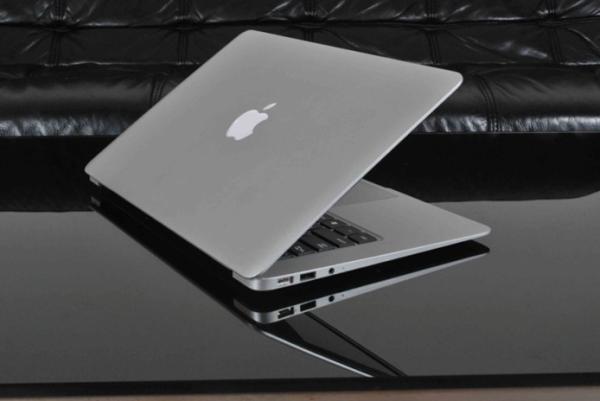 13.3 HD Widescreen  Display Intel Atom D525,high copy macbook Air,  laptop, mini computer