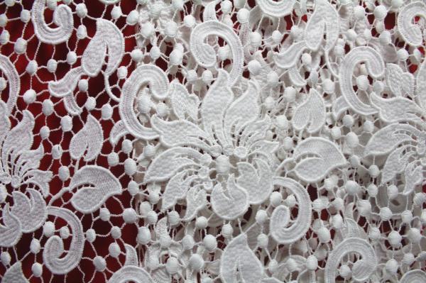 Apparel Accessories Chemical Lace Fabric  Water Soluble Embroidery  lace fabric  in Different  Color
