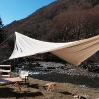 A prata da tubulação do ferro revestiu o abrigo de Crane Pop Up Beach Cabana Sun da tela com a corda do vento