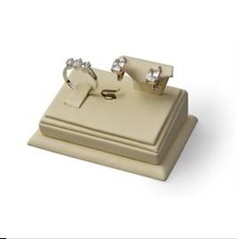 Shop Presentation Jewelry Display Stands , 3 Ring Display Case Chemical Resistance
