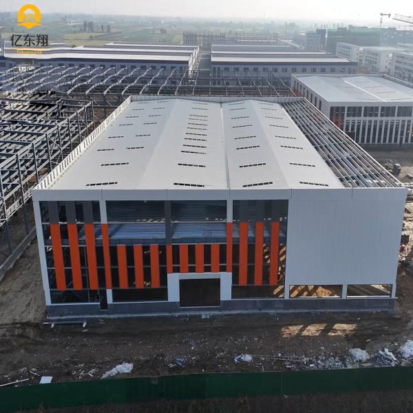 Construction de bâtiments industriels préfabriqués en acier
