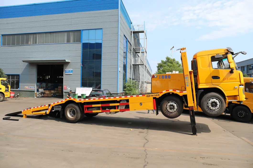 Shacmna Lifting and Clearing Vehicle