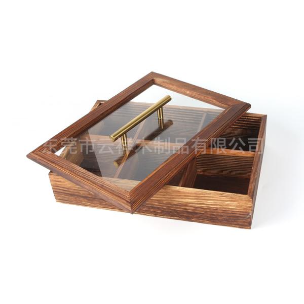 Plateau de service en bois rustique divisé avec 6 sections