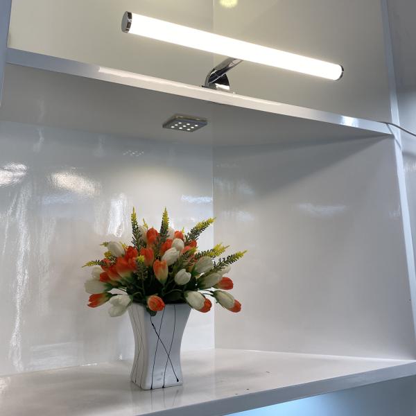 540lm Contemporary Bathroom Lights Over Mirror 6W Wall Mount Vanity Lights