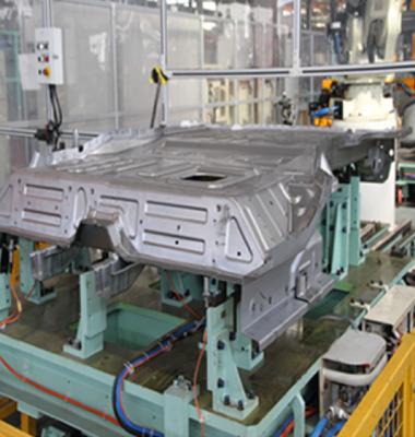 Linha de solda automática do assoalho da parte traseira S7