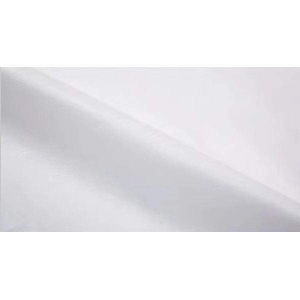 Dust Proof Medical Isolation Gown Antibacterial For Hospital / Lab