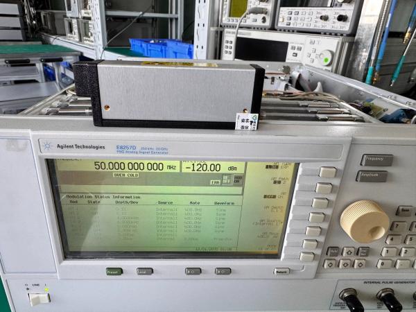 High Power PSG Analog Signal Generator RF Signal Generator Agilent E8257D 20GHz