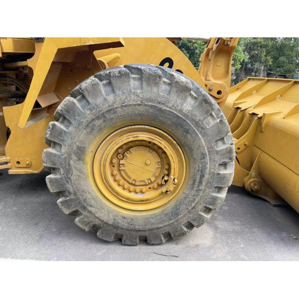 Япония сделала CAT 980F использовало затяжелитель начала затяжелителя колеса