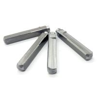 Goupilles hexagonales de précision en acier au carbone sur mesure pour applications industrielles