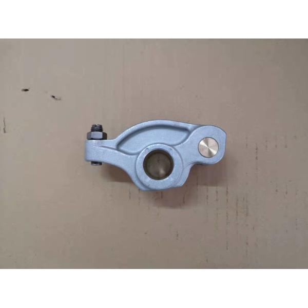 4HK1 6HK1 Rocker Arm 8973064243 Tête de cylindre Sortie d'air Rocker Arm Excavator ZX240 ZX360 Camion NPR NQR FSR FVR