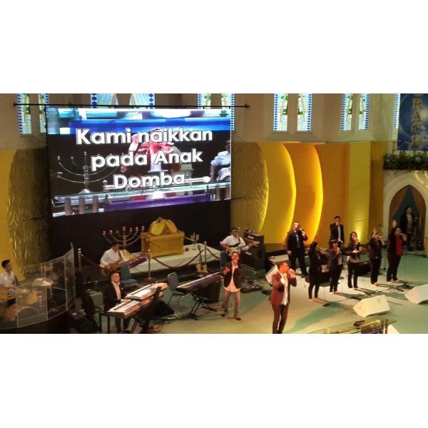 Продукция Ав дисплея высокой яркости приведенная церковью, крытая видео- стена приведенная для церков