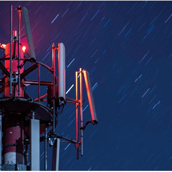 High-Gain Fixed-Point Base Station Panel Antenna For UAV Jamming & Countermeasure