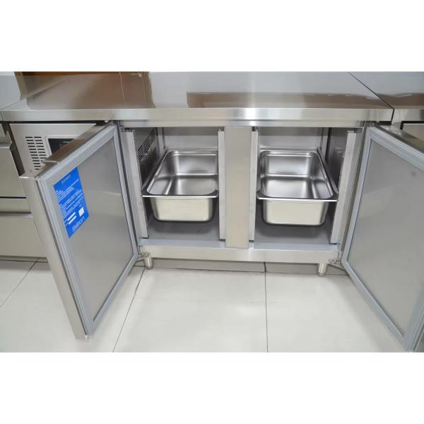 Réfrigérateur-congélateur commercial de cuisine en acier inoxydable à température unique du fabricant chinois, mode de refroidissement par air, style comptoir