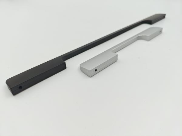 Furniture Cabinet Drawer CNC Square Aluminum Handles Elongated Size Handles